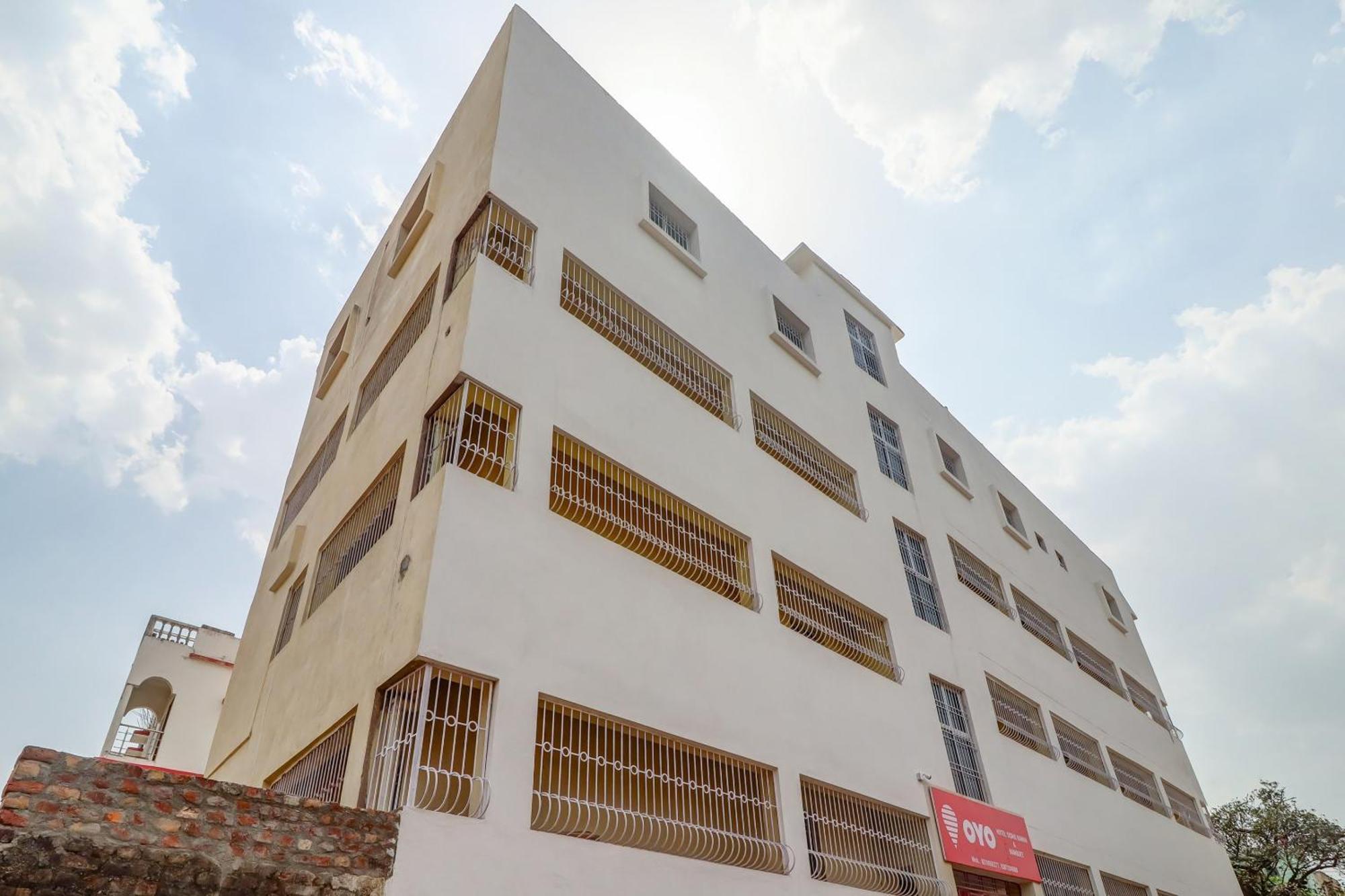 Hotel O Sidhu Kanhu & Banquet Ranchi Exteriör bild